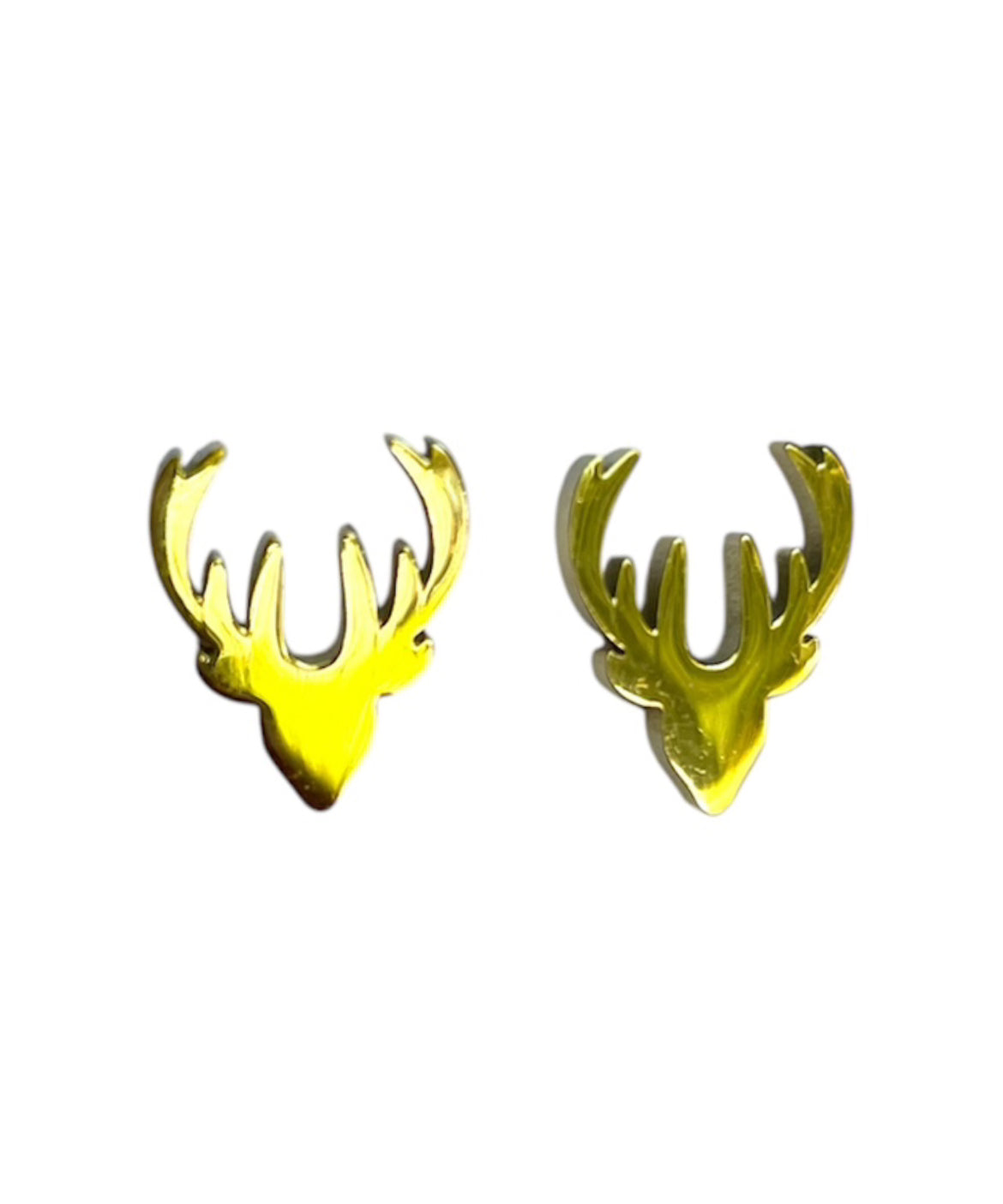 J6988 - Deer Stud Earrings