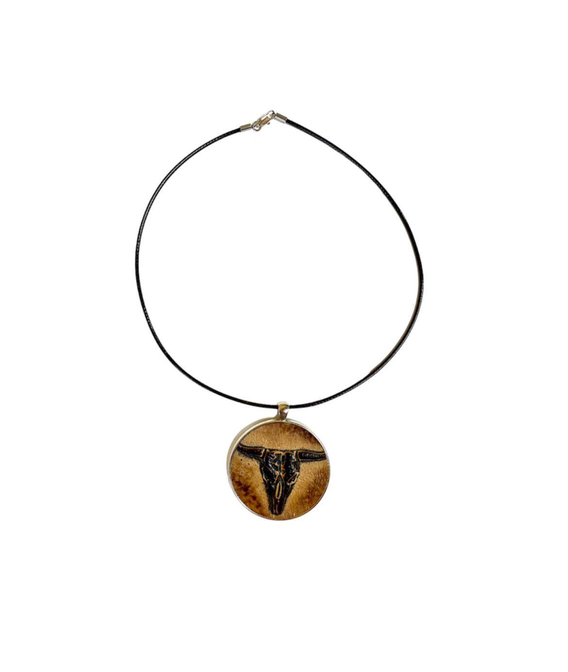 J6897 - 100% Leather Pendant Necklace