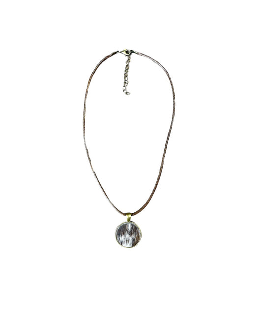 J6913 - 100% Cowhide Pendant Necklace