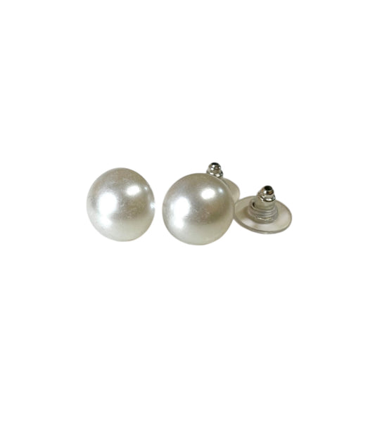 J6280 - Pearl Stud Earring