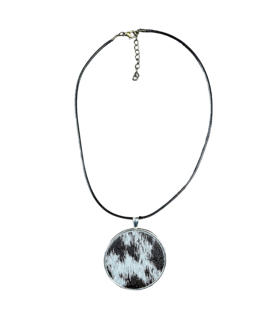 J6906 - 100% Cowhide Pendant Necklace