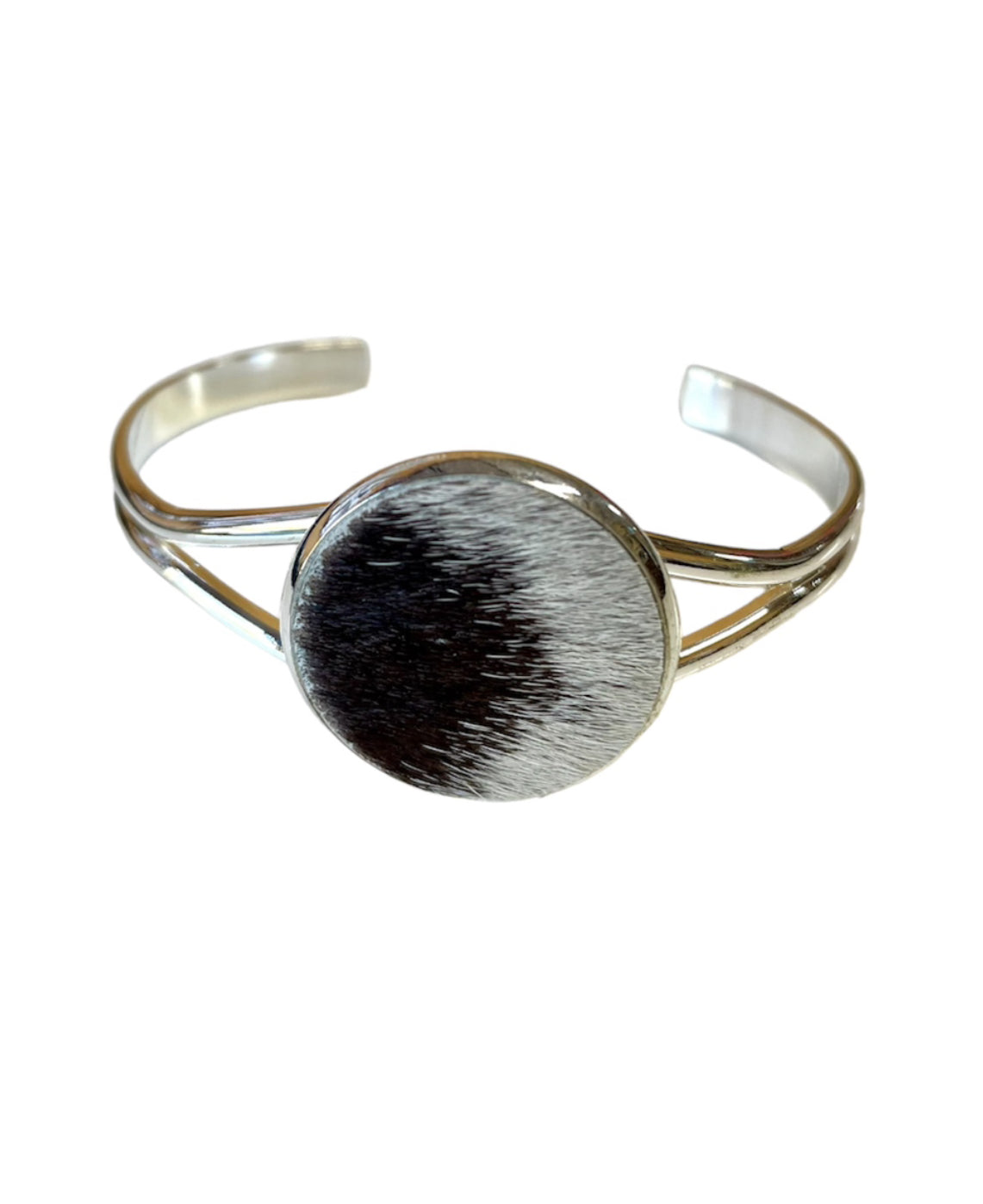 J6857 - 3/4 Bangle w Cowhide Bezel