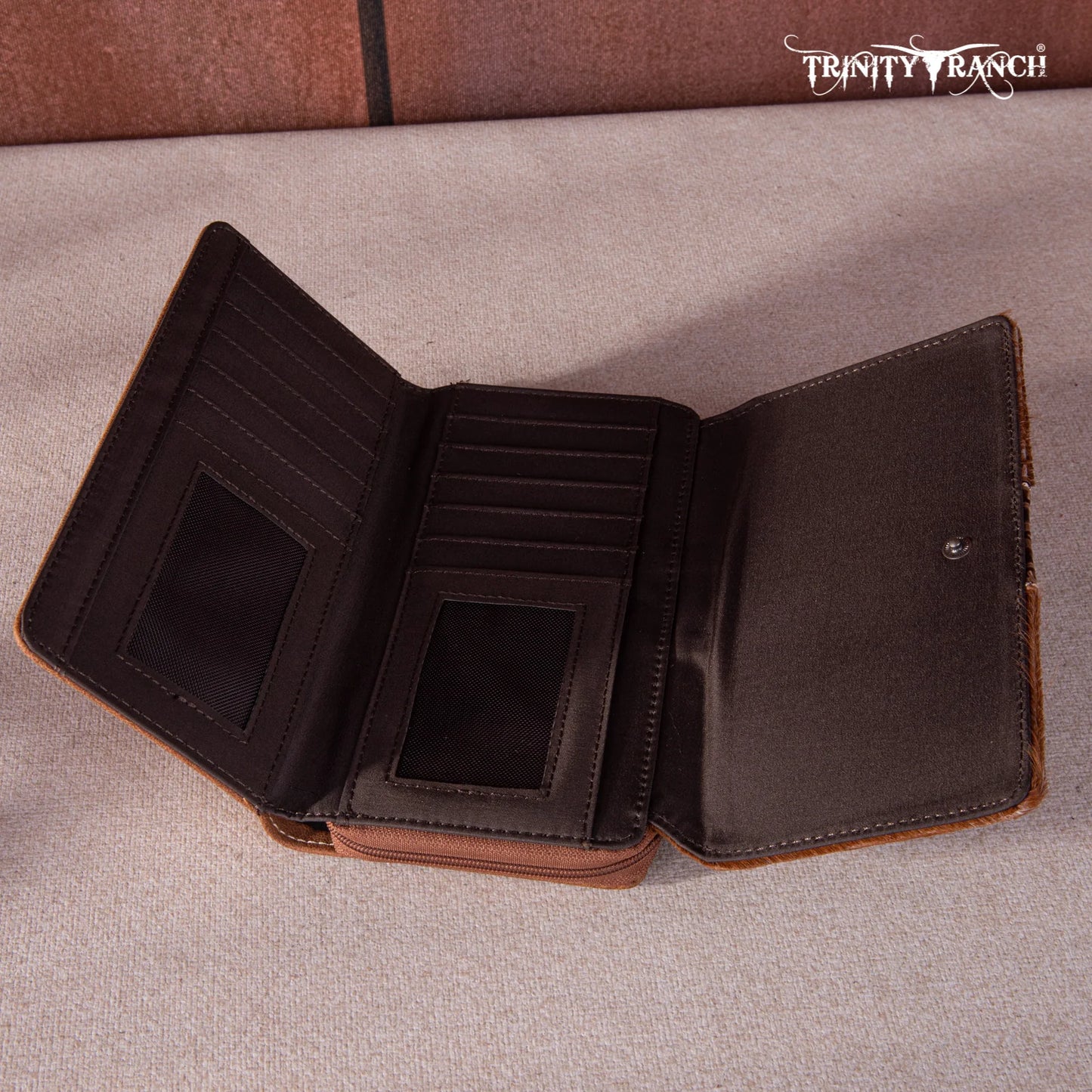 TR146W010BR - Trinity Ranch Genuine Hair-On Cowhide Wallet Brown